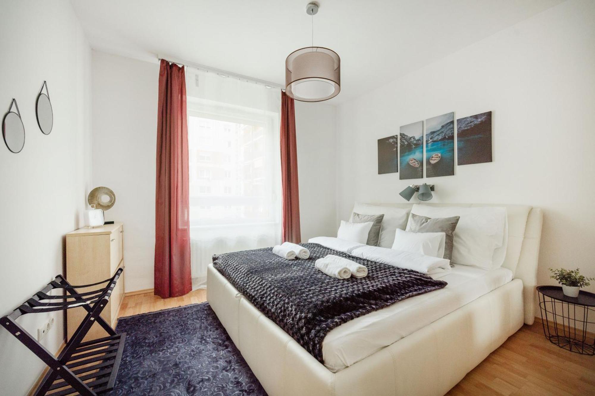 Modern Two-Bedroom Apartment With Free Parking Будапешт Экстерьер фото