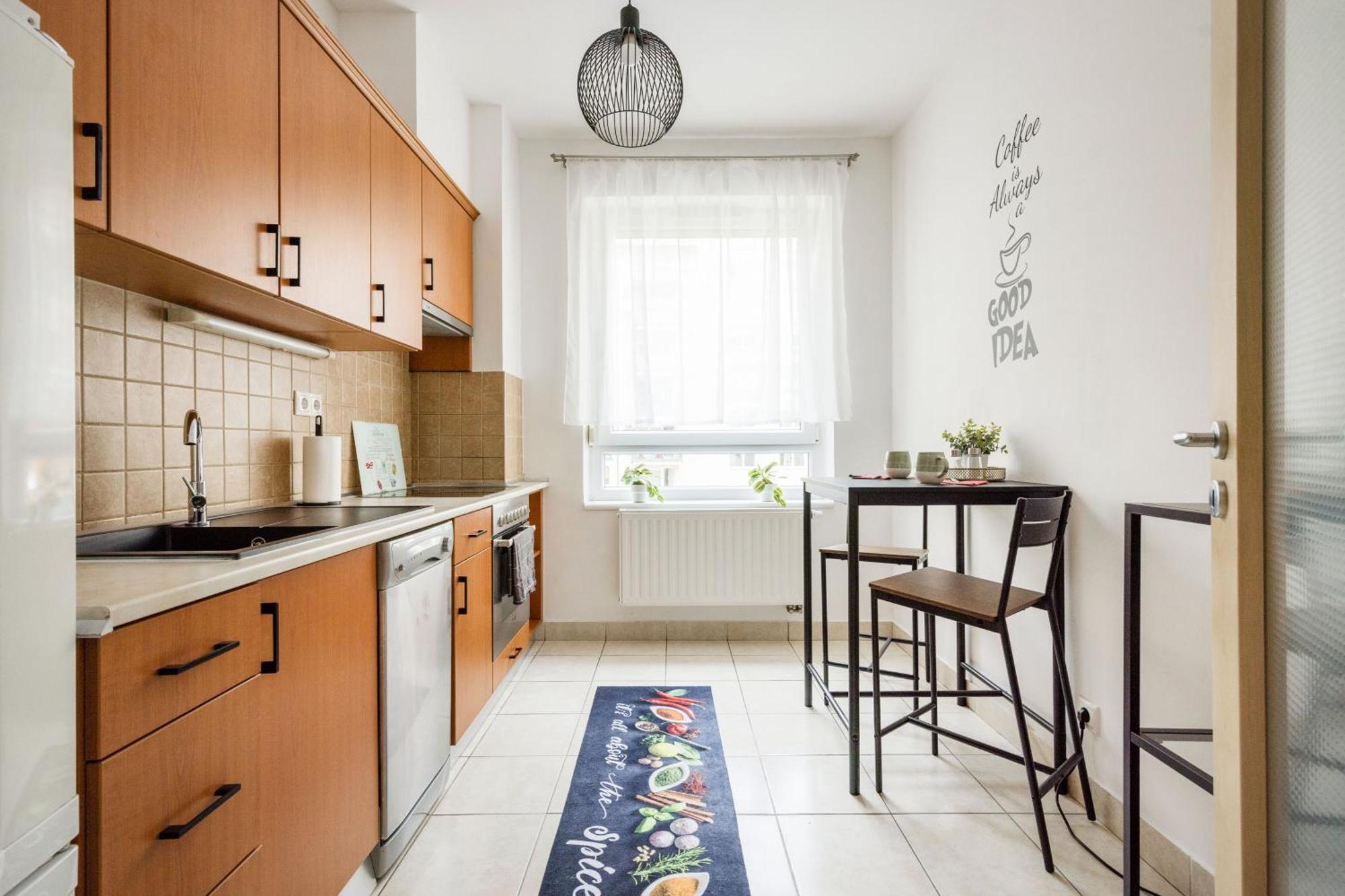 Modern Two-Bedroom Apartment With Free Parking Будапешт Экстерьер фото