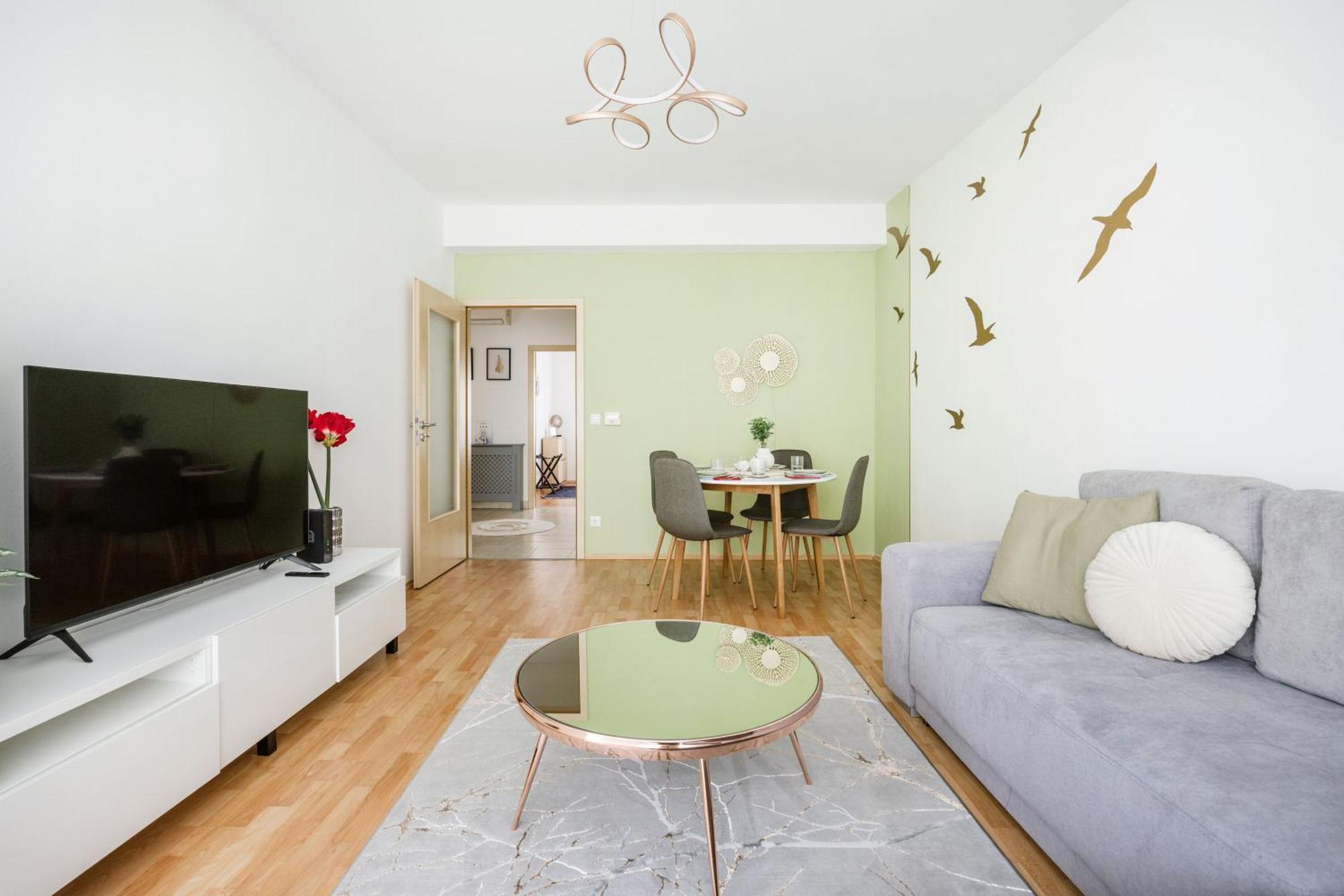 Modern Two-Bedroom Apartment With Free Parking Будапешт Экстерьер фото